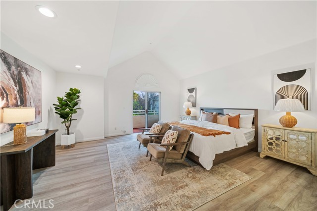 900 Arcadia Avenue, Arcadia CA: https://media.crmls.org/medias/496cb823-a898-4a7a-b1b6-f3c639d0ca18.jpg