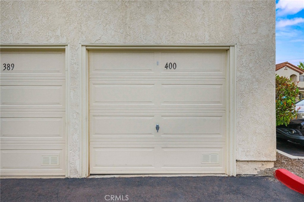https://media.crmls.org/medias/496d1d60-c3d9-46d8-bed0-8bf5011b9018.jpg?preset=X-Large