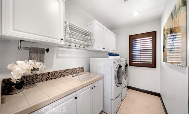 Detail Gallery Image 64 of 75 For 4111 Cortona Ct, Yorba Linda,  CA 92886 - 6 Beds | 5/1 Baths