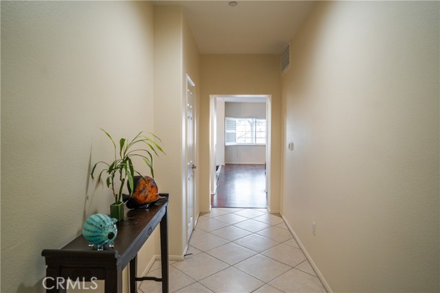 Detail Gallery Image 2 of 34 For 17782 Liberty Lane, Fountain Valley,  CA 92708 - 2 Beds | 2 Baths