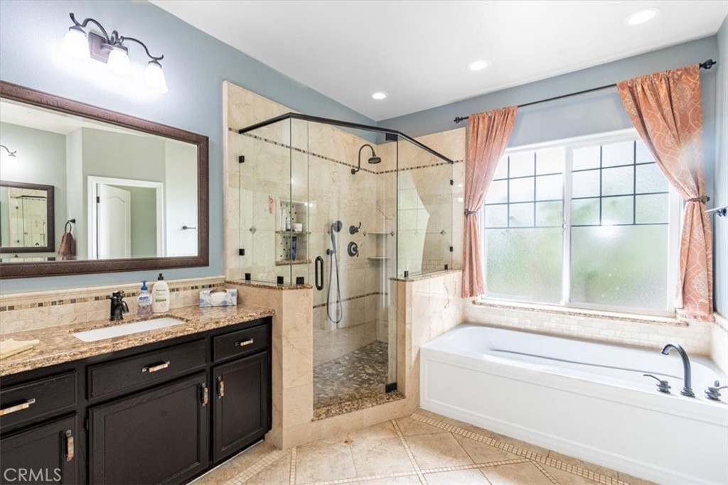 3065 Tierra Mesa