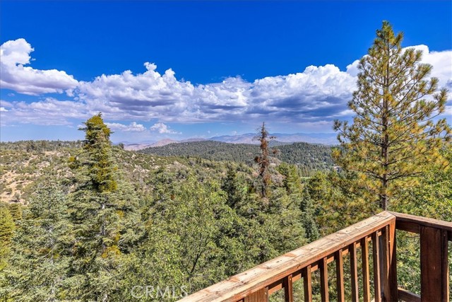 Detail Gallery Image 21 of 25 For 127 Cypress Dr, Lake Arrowhead,  CA 92352 - 3 Beds | 2/1 Baths