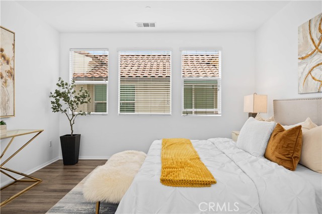 Detail Gallery Image 25 of 37 For 145 Mongoose, Irvine,  CA 92618 - 3 Beds | 3 Baths