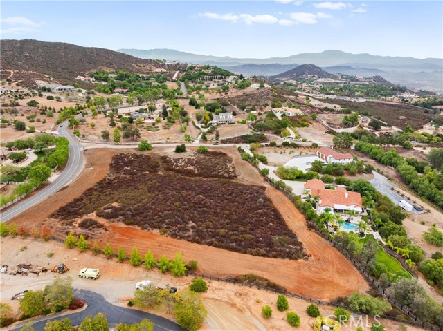 20405 Kyle Court, Murrieta CA: https://media.crmls.org/medias/496fde02-e2d0-40fa-ba29-968a9fd4c616.jpg