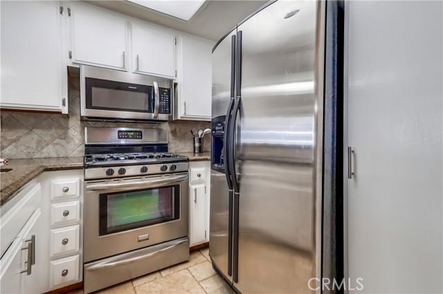 Detail Gallery Image 23 of 59 For 7302 Bright Ave #B,  Whittier,  CA 90602 - 2 Beds | 3 Baths