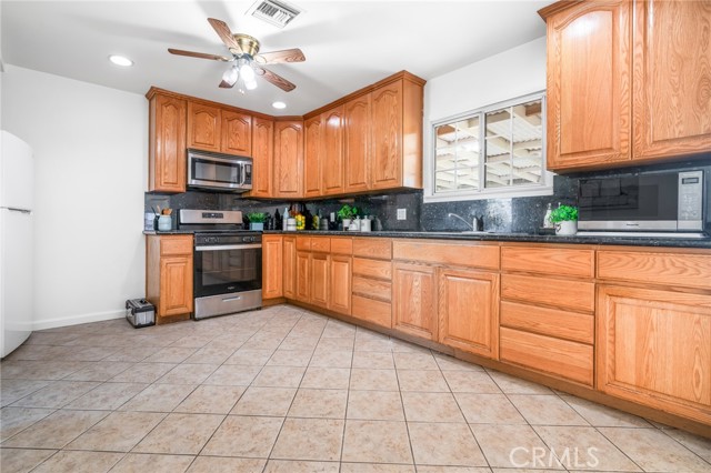 Detail Gallery Image 25 of 31 For 1636 W Delvale, West Covina,  CA 91790 - 3 Beds | 2 Baths