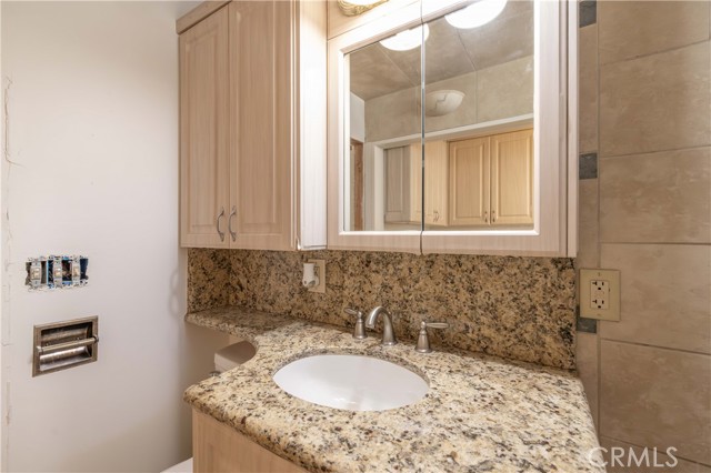 Detail Gallery Image 17 of 35 For 600 Moreno Ln, Sugarloaf,  CA 92386 - 4 Beds | 2 Baths