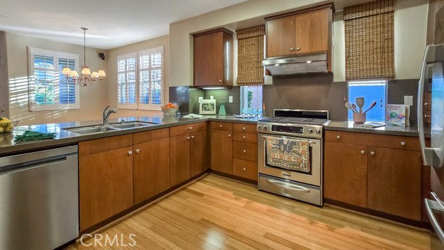 Detail Gallery Image 6 of 55 For 600 Asbury, Claremont,  CA 91711 - 3 Beds | 3 Baths