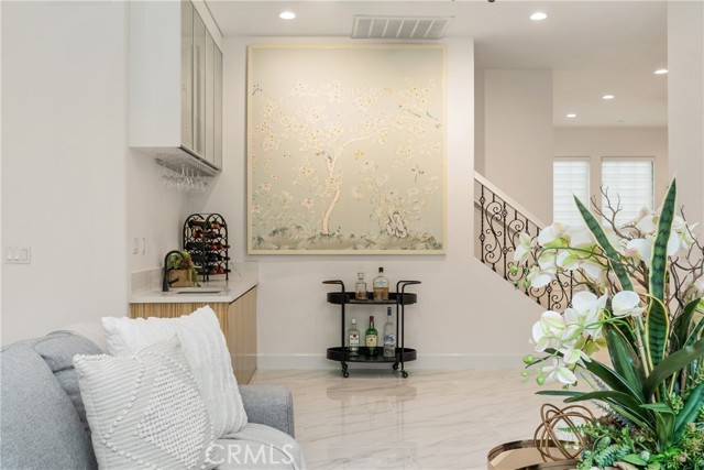 Detail Gallery Image 11 of 17 For 1281 E Broadway, San Gabriel,  CA 91776 - 7 Beds | 6 Baths