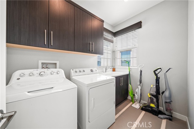 Detail Gallery Image 21 of 67 For 814 Beacon, Irvine,  CA 92618 - 3 Beds | 2/1 Baths