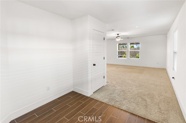 Detail Gallery Image 6 of 44 For 522 Sansoni St, Los Banos,  CA 93635 - 5 Beds | 3/1 Baths