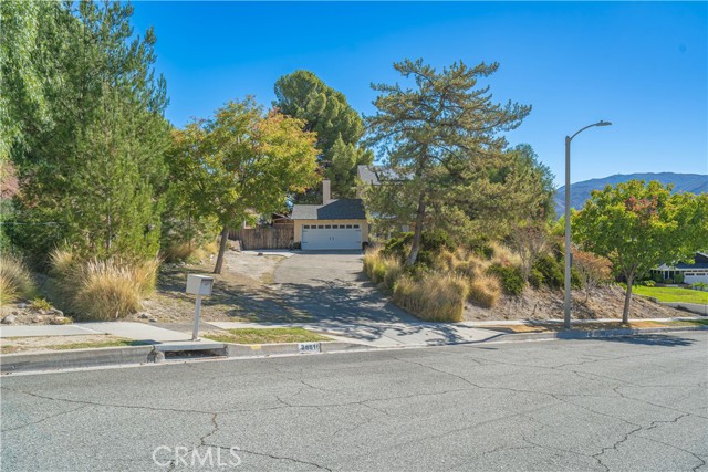 Detail Gallery Image 44 of 61 For 28816 Kenroy Ave, Canyon Country,  CA 91387 - 5 Beds | 3 Baths