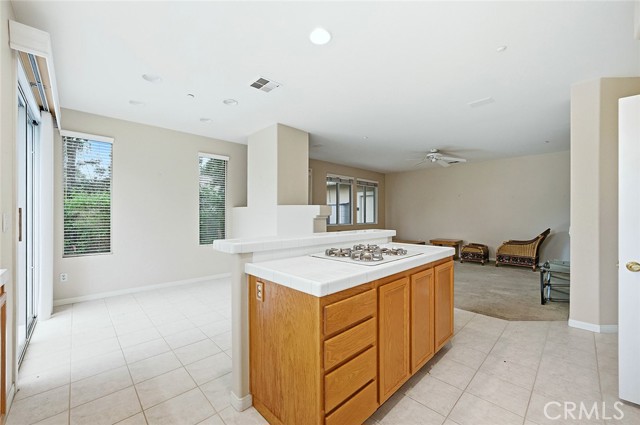 Detail Gallery Image 5 of 19 For 9379 Monarch Ct, Rancho Cucamonga,  CA 91737 - 4 Beds | 3/1 Baths