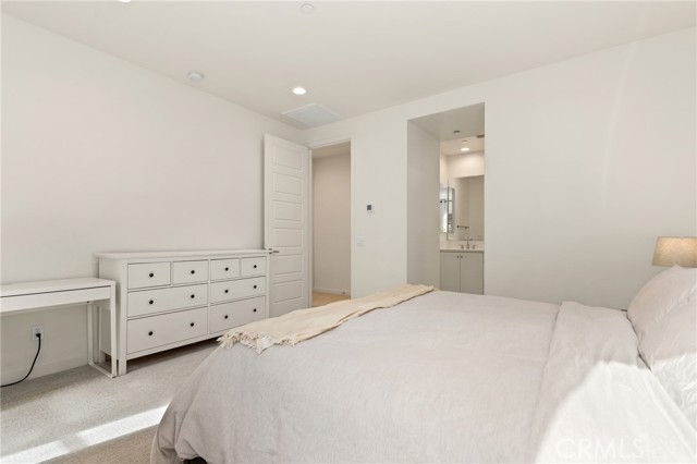 Detail Gallery Image 24 of 54 For 67 Sanctuary Ln, Mission Viejo,  CA 92692 - 3 Beds | 3/1 Baths