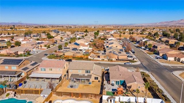 Detail Gallery Image 34 of 36 For 13835 Clear Valley Rd, Victorville,  CA 92392 - 4 Beds | 4 Baths