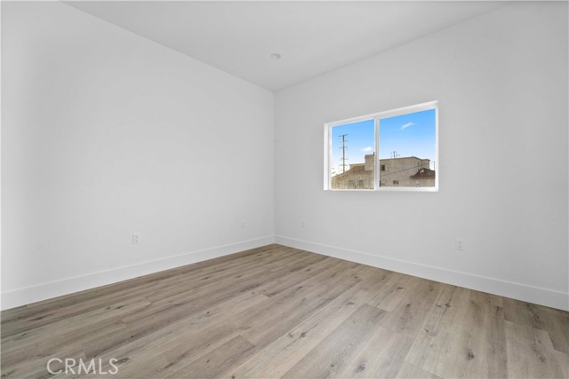Detail Gallery Image 17 of 27 For 2809 190th Street #B,  Redondo Beach,  CA 90278 - 4 Beds | 3/1 Baths
