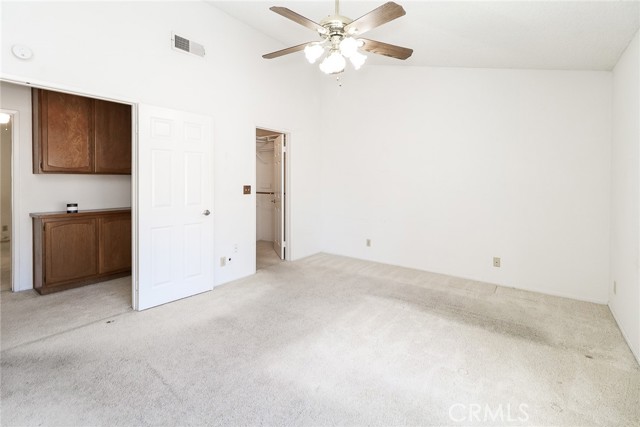 345 Jeremiah Drive, Simi Valley CA: https://media.crmls.org/medias/49743aea-68d0-4515-9fcd-953866348b1d.jpg
