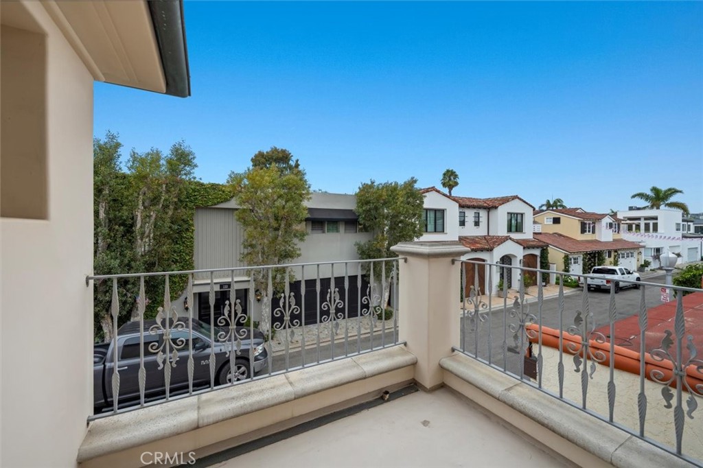 49758552 7e12 426a 8c05 A86ac2084c7b