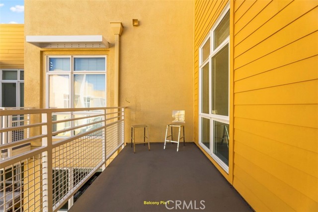 Detail Gallery Image 15 of 24 For 21301 Erwin St #516,  Woodland Hills,  CA 91367 - 2 Beds | 2 Baths
