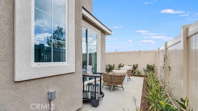 Detail Gallery Image 18 of 19 For 1121 Thunderchief Ln, Rialto,  CA 92376 - 3 Beds | 2/1 Baths