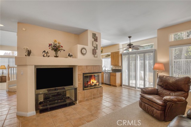 Detail Gallery Image 14 of 47 For 4744 Rhapsody Dr, Oak Park,  CA 91377 - 3 Beds | 3 Baths