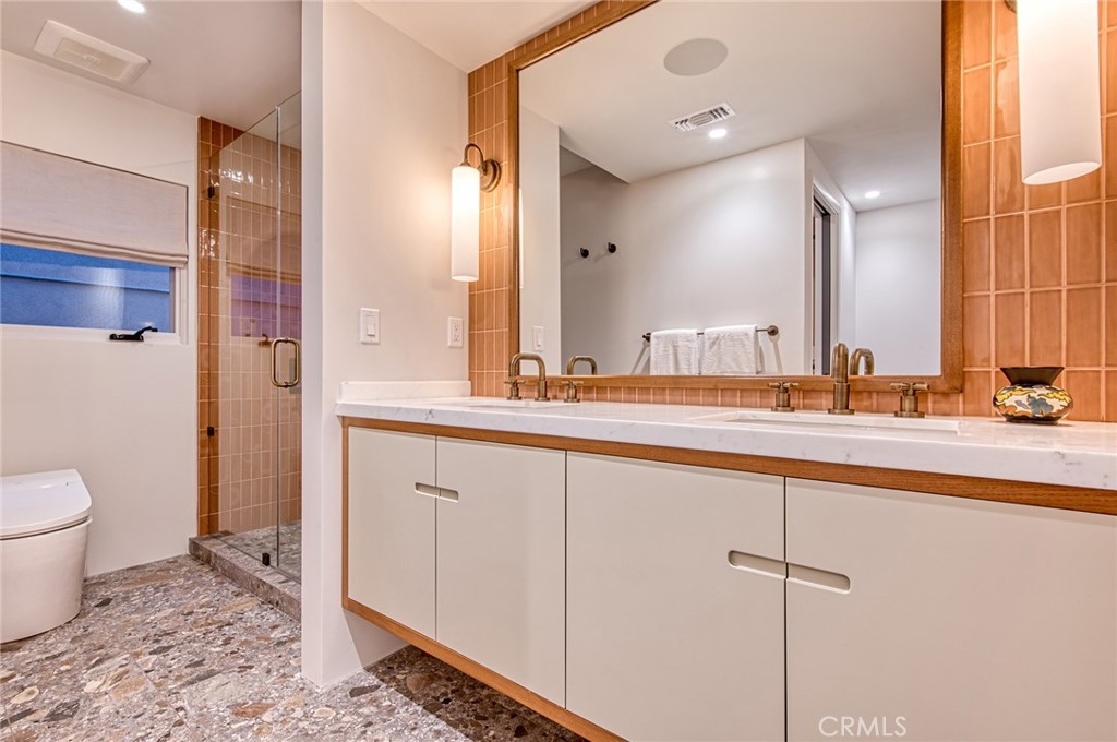 https://media.crmls.org/medias/497805ea-a559-4367-bb08-b6d4681b8767.jpg?preset=X-Large