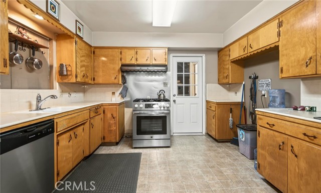 Detail Gallery Image 7 of 19 For 35236 Elm Ln, Yucaipa,  CA 92399 - 2 Beds | 1/1 Baths