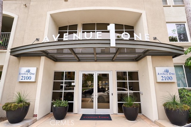 2312 Scholarship, Irvine CA: https://media.crmls.org/medias/4978dd1e-6609-4aa2-9412-77c6dab6b522.jpg