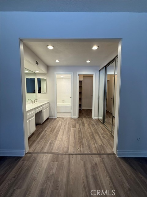 Detail Gallery Image 16 of 26 For 5555 Canyon Crest Dr 3b,  Riverside,  CA 92507 - 2 Beds | 2 Baths