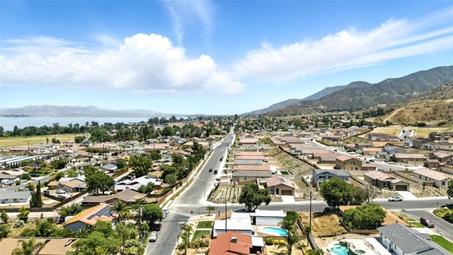 15195 Laguna Avenue, Lake Elsinore CA: https://media.crmls.org/medias/497980cd-c55e-404c-9865-7a60e3ad1579.jpg