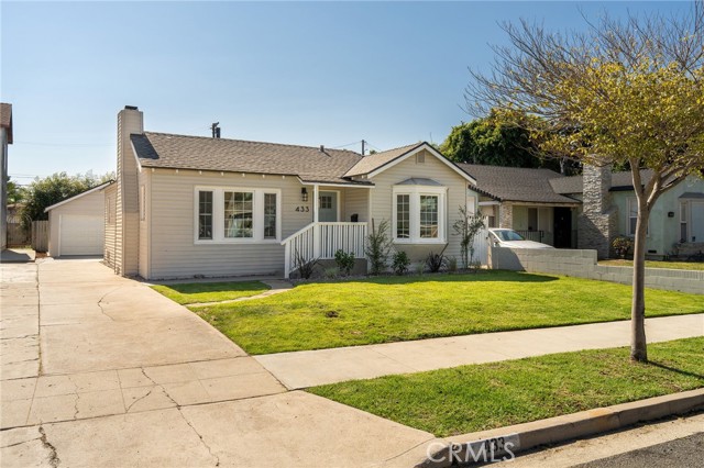 433 N Osage Avenue, Inglewood CA: https://media.crmls.org/medias/4979a836-1b2c-4976-a39a-952f876481a4.jpg