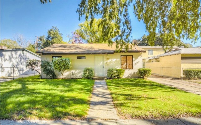 2329 Roxbury Drive San Bernardino CA 92404