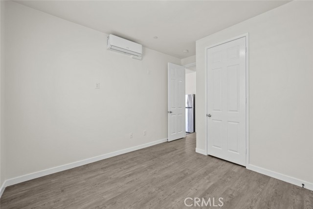 44124 51st W Street, Lancaster CA: https://media.crmls.org/medias/497a2eda-b93e-44c7-8059-8facd37236c5.jpg