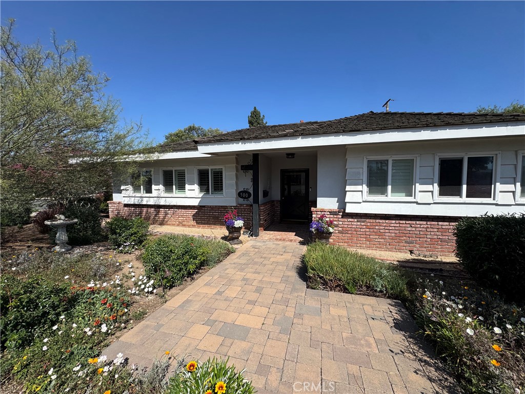 500 Briarwood
