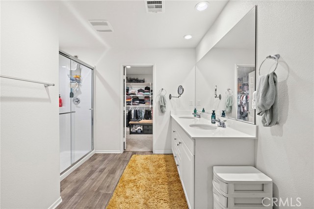 Detail Gallery Image 12 of 23 For 11662 Starlily Ct, Corona,  CA 92883 - 4 Beds | 3 Baths