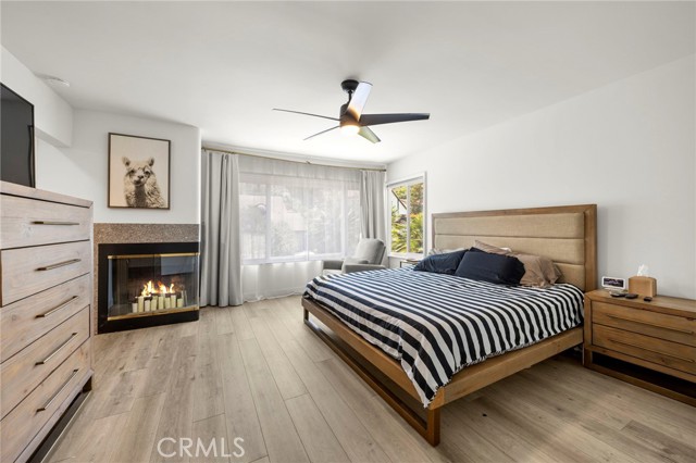 4135 Picasso Avenue, Woodland Hills CA: https://media.crmls.org/medias/497c0ee3-fd51-4a60-8f7f-811759207d80.jpg