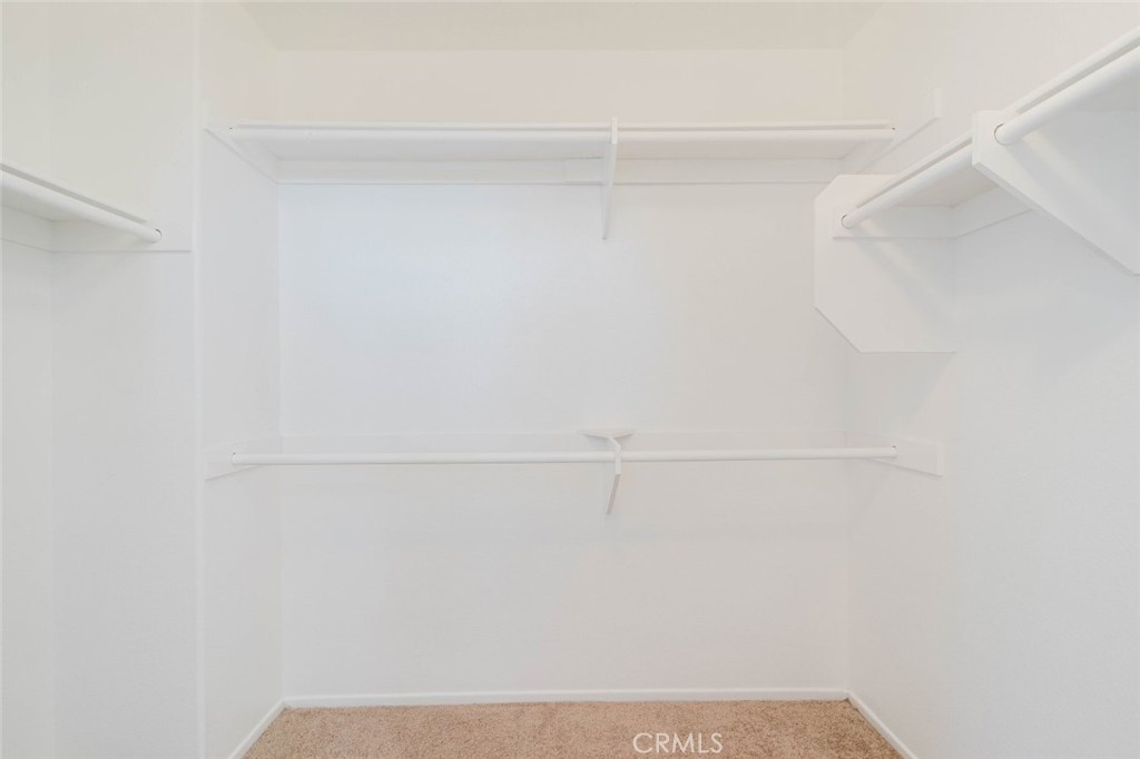 https://media.crmls.org/medias/497c134b-c5df-46eb-b15d-0095d3ed734f.jpg?preset=X-Large