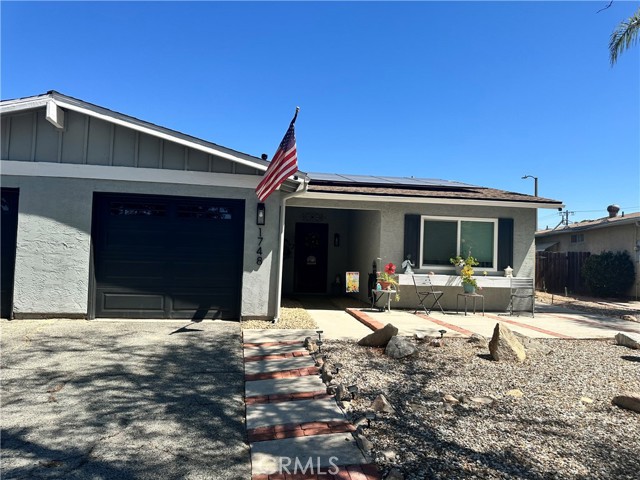 1748 Amigo Drive, Hemet CA: https://media.crmls.org/medias/497c933b-2d48-42cc-8c47-e6aaca9e5f6a.jpg