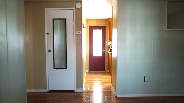 Detail Gallery Image 6 of 26 For 1166 S Riverside Ave #9,  Rialto,  CA 92376 - 2 Beds | 1 Baths