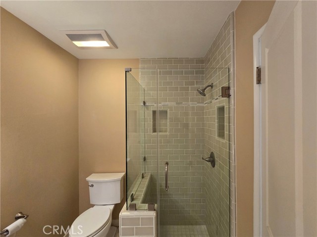 Detail Gallery Image 21 of 25 For 509 N Helberta a,  Redondo Beach,  CA 90277 - 3 Beds | 2 Baths