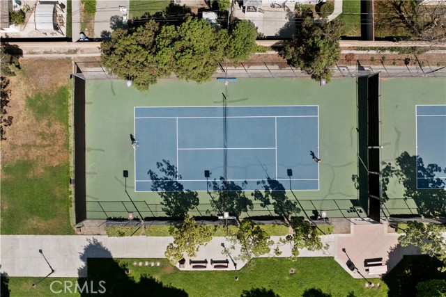 Detail Gallery Image 64 of 66 For 406 N Fairview, Burbank,  CA 91505 - 5 Beds | 4/1 Baths