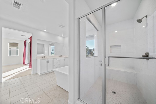 Detail Gallery Image 41 of 56 For 124 Zawn, Irvine,  CA 92618 - 4 Beds | 4/1 Baths