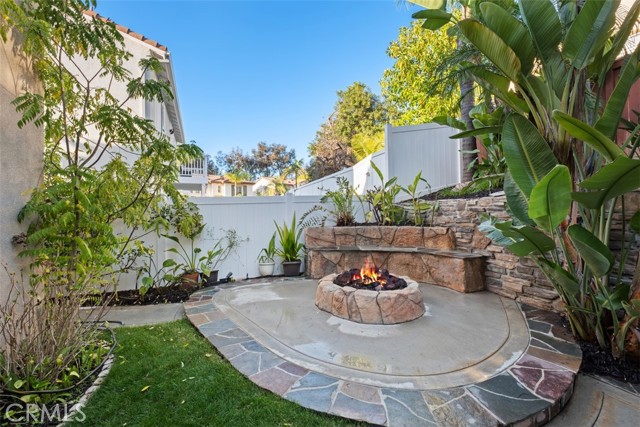 Image 38 of 57 For 30 Acanthus  