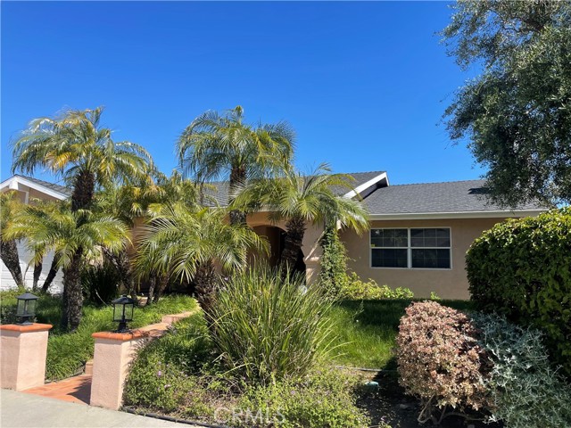 Detail Gallery Image 2 of 25 For 3160 Kirkham Dr, Glendale,  CA 91206 - 4 Beds | 2 Baths
