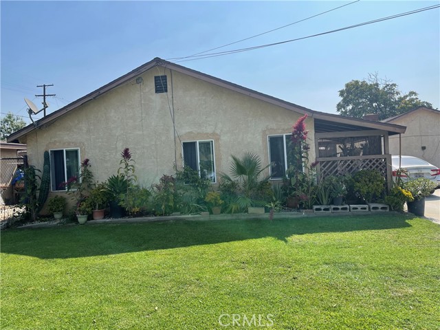 653 W Belmont Street, Ontario CA: https://media.crmls.org/medias/497fc367-fcd4-4924-bfc6-ff4beb0235b2.jpg