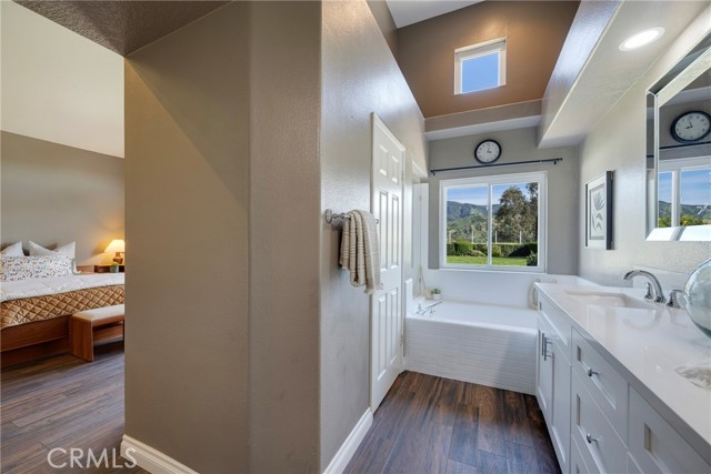 Image 39 of 66 For 5650 Picasso Drive