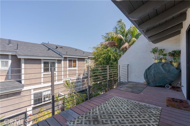 2108 Rockefeller Lane, Redondo Beach, California 90278, 2 Bedrooms Bedrooms, ,3 BathroomsBathrooms,Residential,Sold,Rockefeller,PW21165065