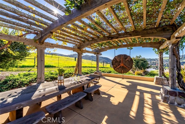 Detail Gallery Image 11 of 70 For 6550 Avila Valley Dr, San Luis Obispo,  CA 93405 - 9 Beds | 9/1 Baths