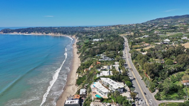 Detail Gallery Image 67 of 68 For 27409 Pacific Coast Hwy, Malibu,  CA 90265 - 4 Beds | 4 Baths