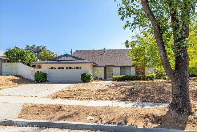 3224 Celeste Dr, Riverside, CA 92507